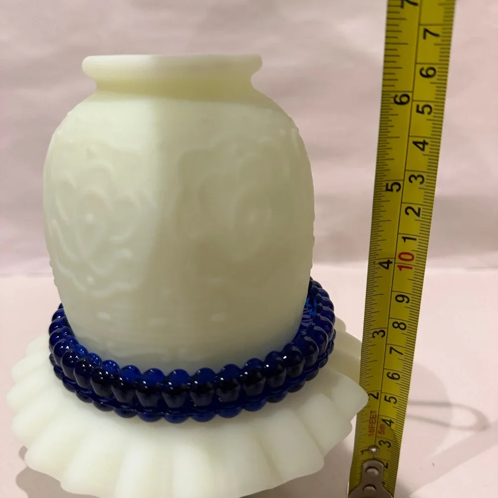 Fenton Persian Medallion Custard Glass Fairy Lamp 3-Pc UV Uranium Blue Insert